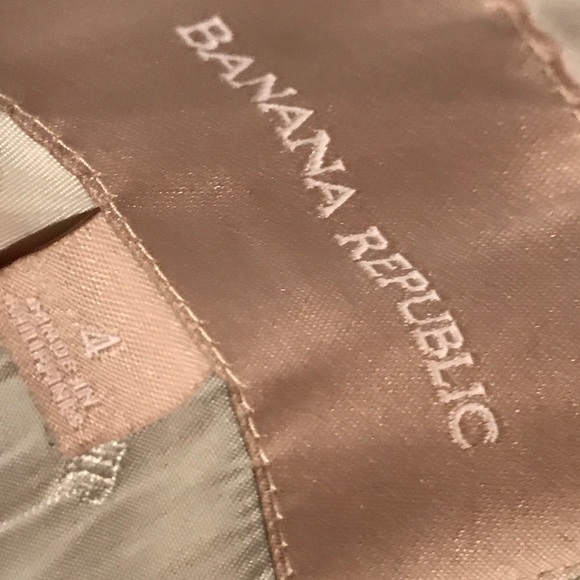 Navy Banana Republic Blazer - Picture 8 of 8